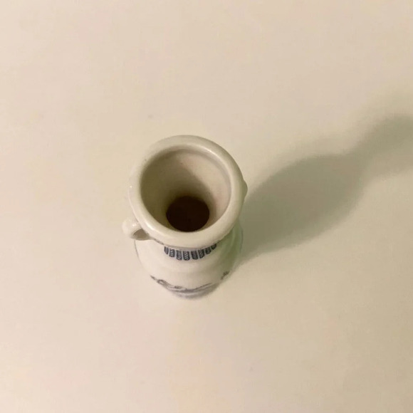 Vintage 1980 Franklin Treasures Of The Imperial Dynasties  Miniature Temple Vase - Picture 6 of 9